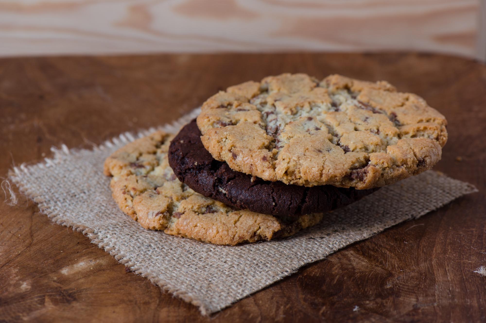 Sütlü Çikolatalı + Dark Cookies 2+2 